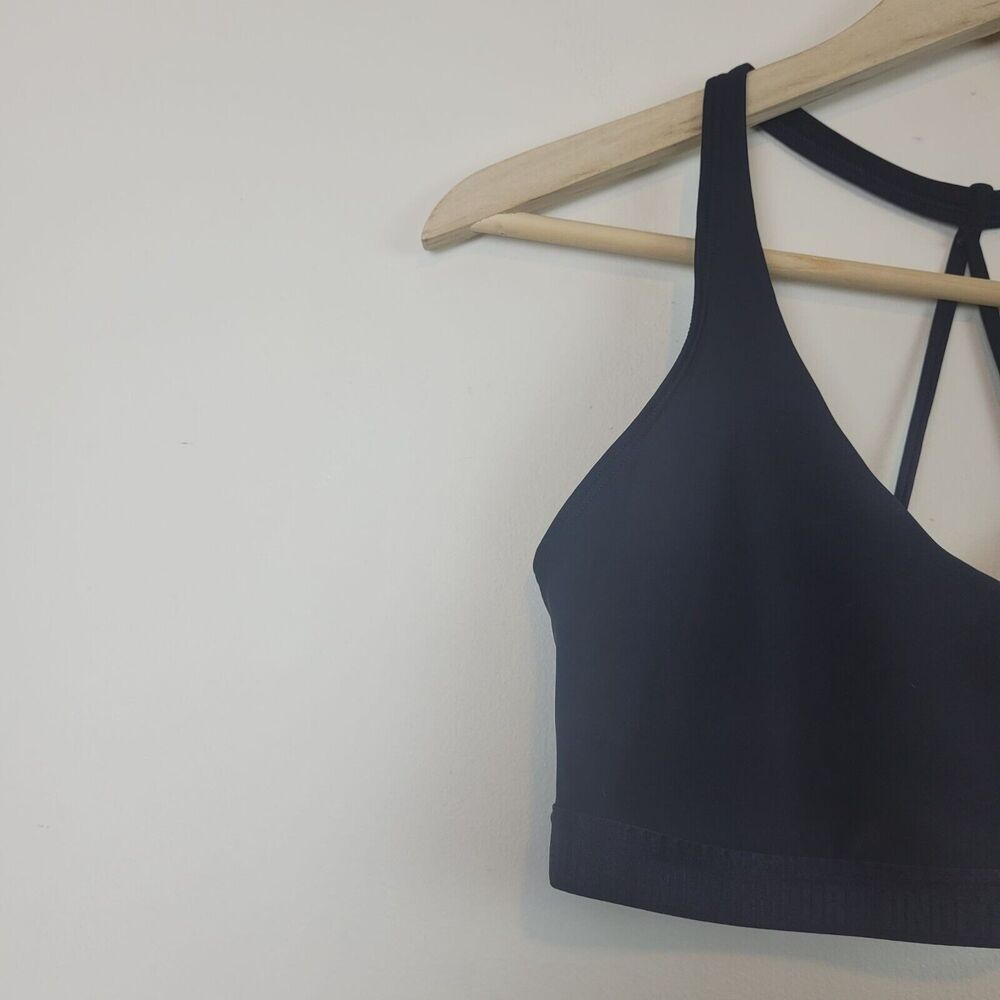 Under Armour Black Sports Bra - Picture 4 of 13